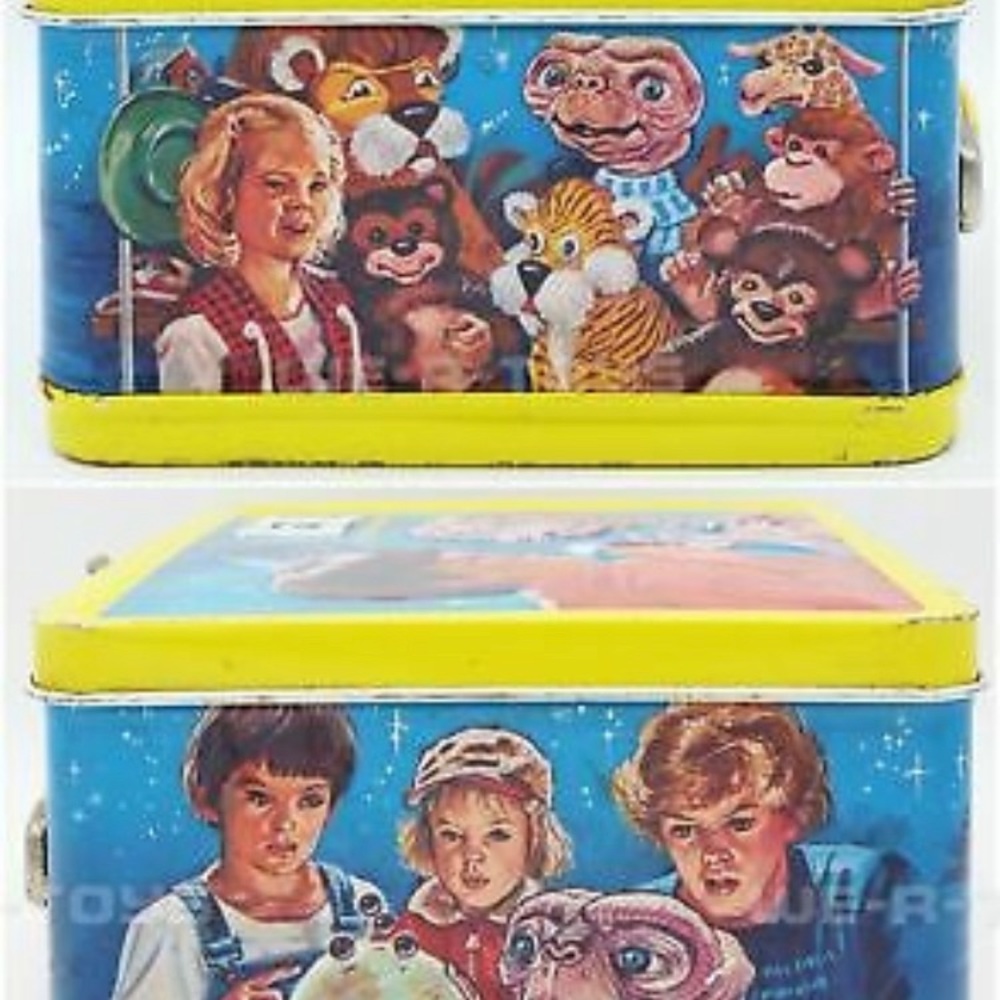 Vintage ET Lunchbox tin with Thermis thermal cup circa 1982
